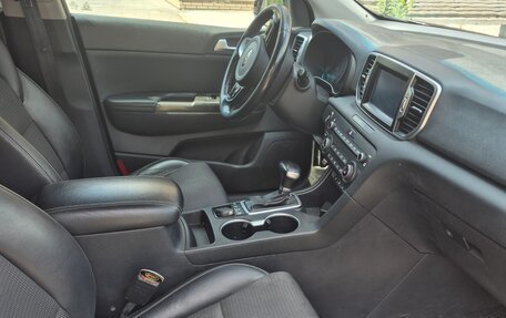 KIA Sportage IV рестайлинг, 2018 год, 1 445 000 рублей, 10 фотография