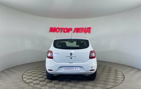 Renault Sandero II рестайлинг, 2015 год, 799 000 рублей, 5 фотография