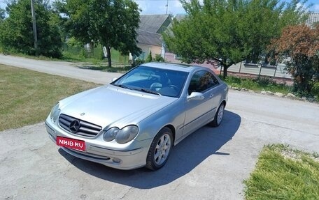 Mercedes-Benz CLK-Класс, 2004 год, 800 000 рублей, 1 фотография