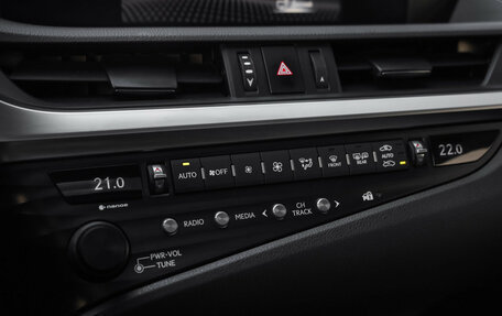 Lexus ES VII, 2019 год, 3 399 000 рублей, 23 фотография