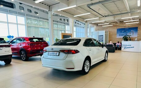 Toyota Corolla, 2020 год, 1 999 000 рублей, 6 фотография