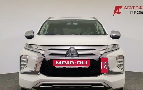 Mitsubishi Montero Sport, 2023 год, 3 900 000 рублей, 2 фотография