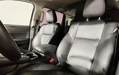 Mitsubishi Montero Sport, 2023 год, 3 900 000 рублей, 13 фотография