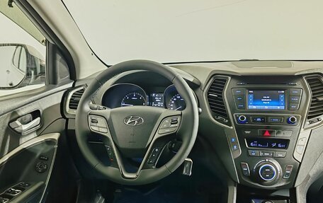 Hyundai Santa Fe III рестайлинг, 2017 год, 2 000 000 рублей, 11 фотография