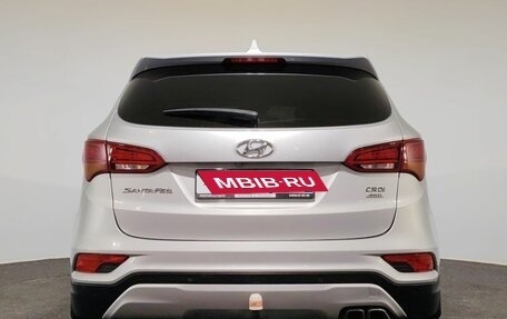 Hyundai Santa Fe III рестайлинг, 2017 год, 2 000 000 рублей, 6 фотография