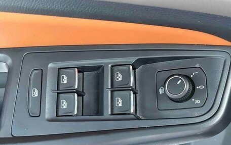 Volkswagen Bora, 2023 год, 1 226 000 рублей, 13 фотография