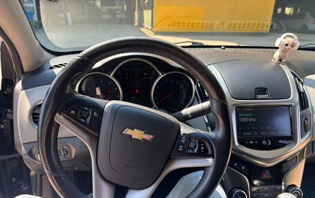 Chevrolet Cruze II, 2014 год, 900 000 рублей, 11 фотография