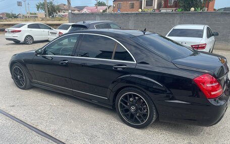 Mercedes-Benz S-Класс, 2010 год, 1 050 000 рублей, 3 фотография
