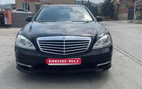 Mercedes-Benz S-Класс, 2010 год, 1 050 000 рублей, 6 фотография