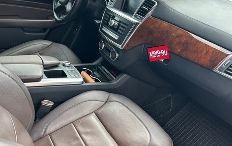 Mercedes-Benz M-Класс, 2012 год, 3 000 000 рублей, 7 фотография