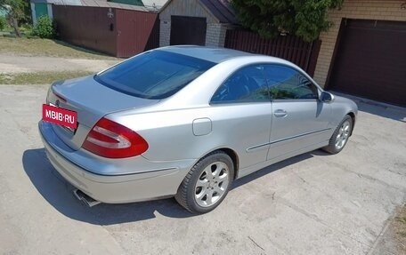 Mercedes-Benz CLK-Класс, 2004 год, 800 000 рублей, 5 фотография