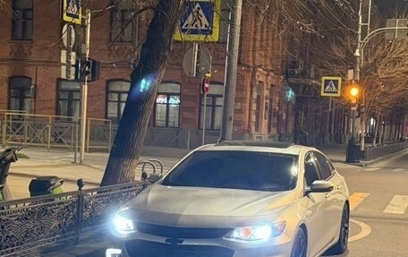 Chevrolet Malibu IX, 2017 год, 770 000 рублей, 3 фотография