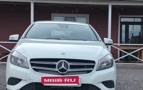 Mercedes-Benz A-Класс, 2013 год, 1 100 000 рублей, 14 фотография
