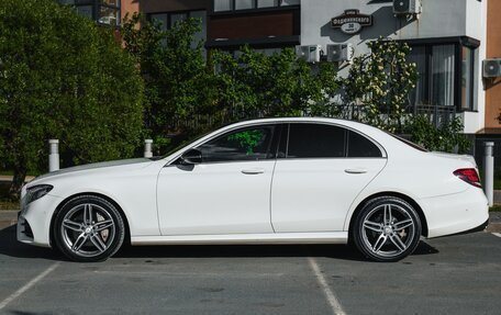 Mercedes-Benz E-Класс, 2016 год, 3 050 000 рублей, 4 фотография
