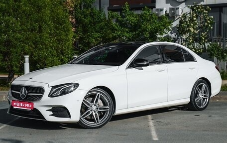 Mercedes-Benz E-Класс, 2016 год, 3 050 000 рублей, 3 фотография
