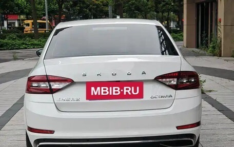 Skoda Octavia, 2021 год, 1 490 010 рублей, 4 фотография