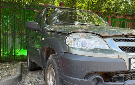 Chevrolet Niva I рестайлинг, 2012 год, 295 000 рублей, 2 фотография