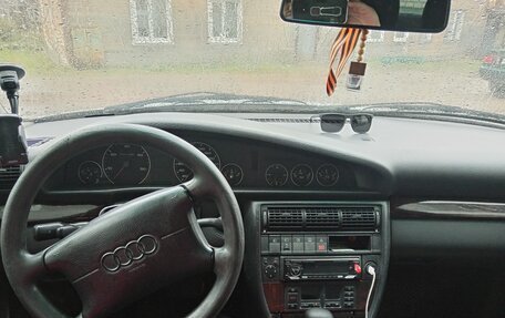 Audi A6, 1996 год, 650 000 рублей, 10 фотография