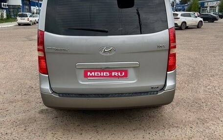 Hyundai Grand Starex Grand Starex I рестайлинг 2, 2012 год, 1 600 000 рублей, 5 фотография