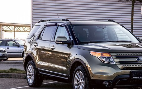 Ford Explorer VI, 2013 год, 1 355 000 рублей, 7 фотография