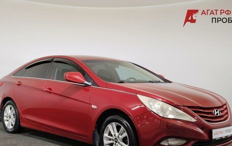 Hyundai Sonata VI, 2010 год, 850 000 рублей, 3 фотография