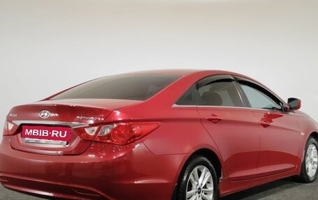 Hyundai Sonata VI, 2010 год, 850 000 рублей, 5 фотография