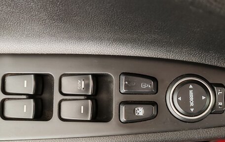 Hyundai Sonata VI, 2010 год, 850 000 рублей, 17 фотография