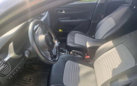 KIA Rio IV, 2021 год, 1 850 000 рублей, 1 фотография