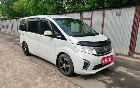 Honda Stepwgn IV, 2015 год, 1 400 000 рублей, 1 фотография
