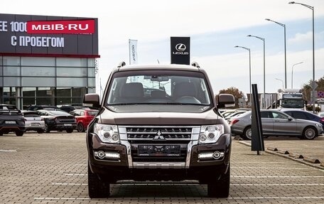 Mitsubishi Pajero IV, 2019 год, 2 355 000 рублей, 2 фотография