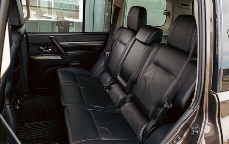 Mitsubishi Pajero IV, 2019 год, 2 355 000 рублей, 16 фотография