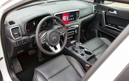 KIA Sportage IV рестайлинг, 2021 год, 1 915 000 рублей, 13 фотография