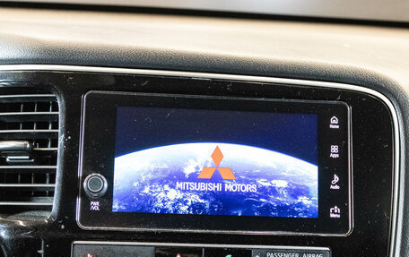 Mitsubishi Outlander III рестайлинг 3, 2019 год, 2 399 000 рублей, 20 фотография