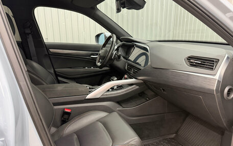 Geely Tugella FY11, 2022 год, 2 799 000 рублей, 9 фотография