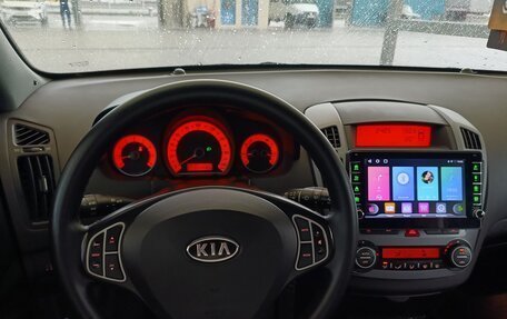 KIA cee'd I рестайлинг, 2008 год, 585 000 рублей, 18 фотография