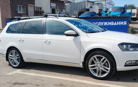 Volkswagen Passat B7, 2012 год, 1 200 000 рублей, 2 фотография
