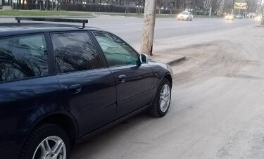 Audi A4, 1999 год, 300 000 рублей, 8 фотография