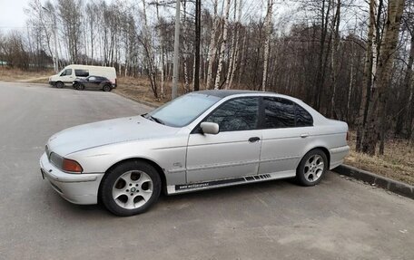 BMW 5 серия, 2000 год, 330 000 рублей, 7 фотография