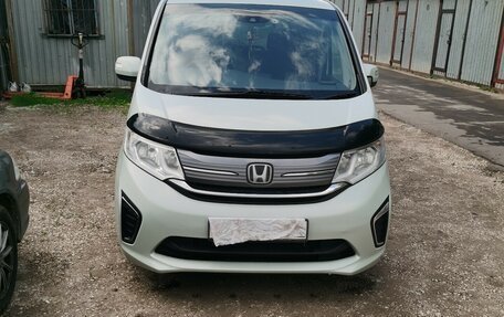 Honda Stepwgn IV, 2015 год, 1 400 000 рублей, 6 фотография