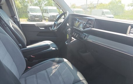 Volkswagen Multivan T6 рестайлинг, 2022 год, 7 980 000 рублей, 7 фотография