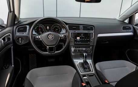 Volkswagen Golf VII, 2017 год, 1 597 000 рублей, 6 фотография