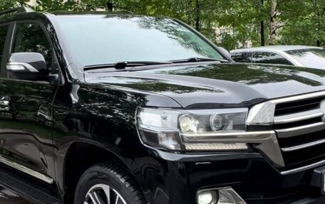 Toyota Land Cruiser 200, 2019 год, 8 500 000 рублей, 1 фотография