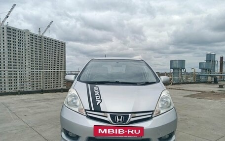 Honda Fit Shuttle I рестайлинг, 2012 год, 830 000 рублей, 3 фотография