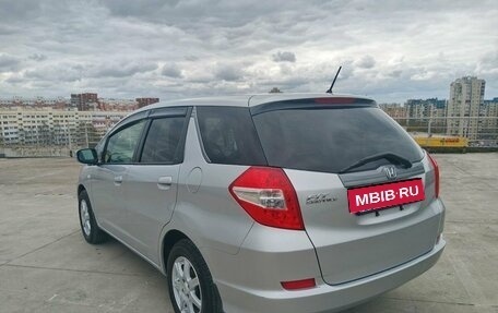 Honda Fit Shuttle I рестайлинг, 2012 год, 830 000 рублей, 6 фотография