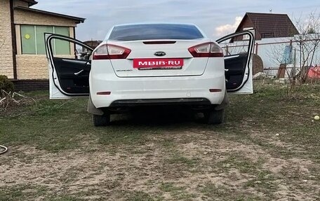 Ford Mondeo IV, 2012 год, 890 000 рублей, 3 фотография