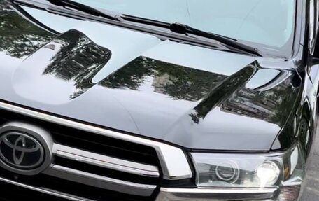 Toyota Land Cruiser 200, 2019 год, 8 500 000 рублей, 3 фотография