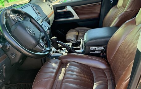 Toyota Land Cruiser 200, 2019 год, 8 500 000 рублей, 8 фотография