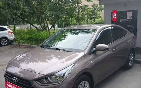 Hyundai Solaris II рестайлинг, 2018 год, 1 280 000 рублей, 6 фотография