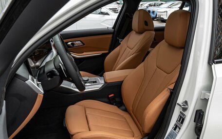 BMW 3 серия, 2025 год, 6 090 000 рублей, 13 фотография