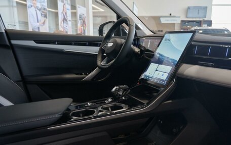 Geely Atlas, 2025 год, 4 010 000 рублей, 19 фотография